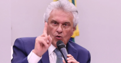 Caiado defende PEC para limitar gastos públicos e propõe mudar arcabouço fiscal Caiado defende PEC para limitar gastos públicos e propõe mudar arcabouço fiscal